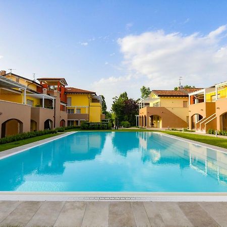 My Peschiera Family Home Deluxe Пескьера-дель-Гарда Экстерьер фото