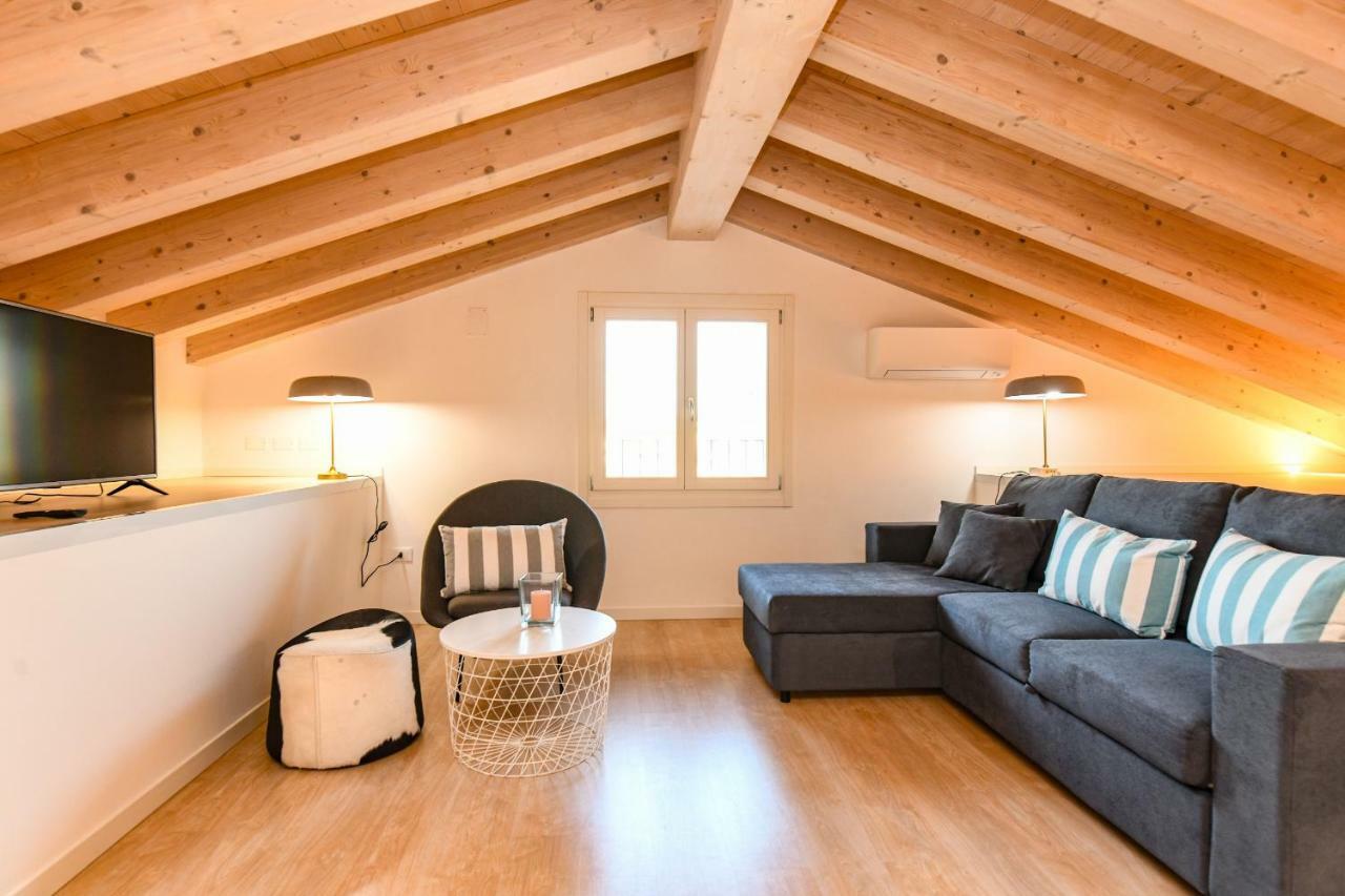 My Peschiera Family Home Deluxe Пескьера-дель-Гарда Экстерьер фото